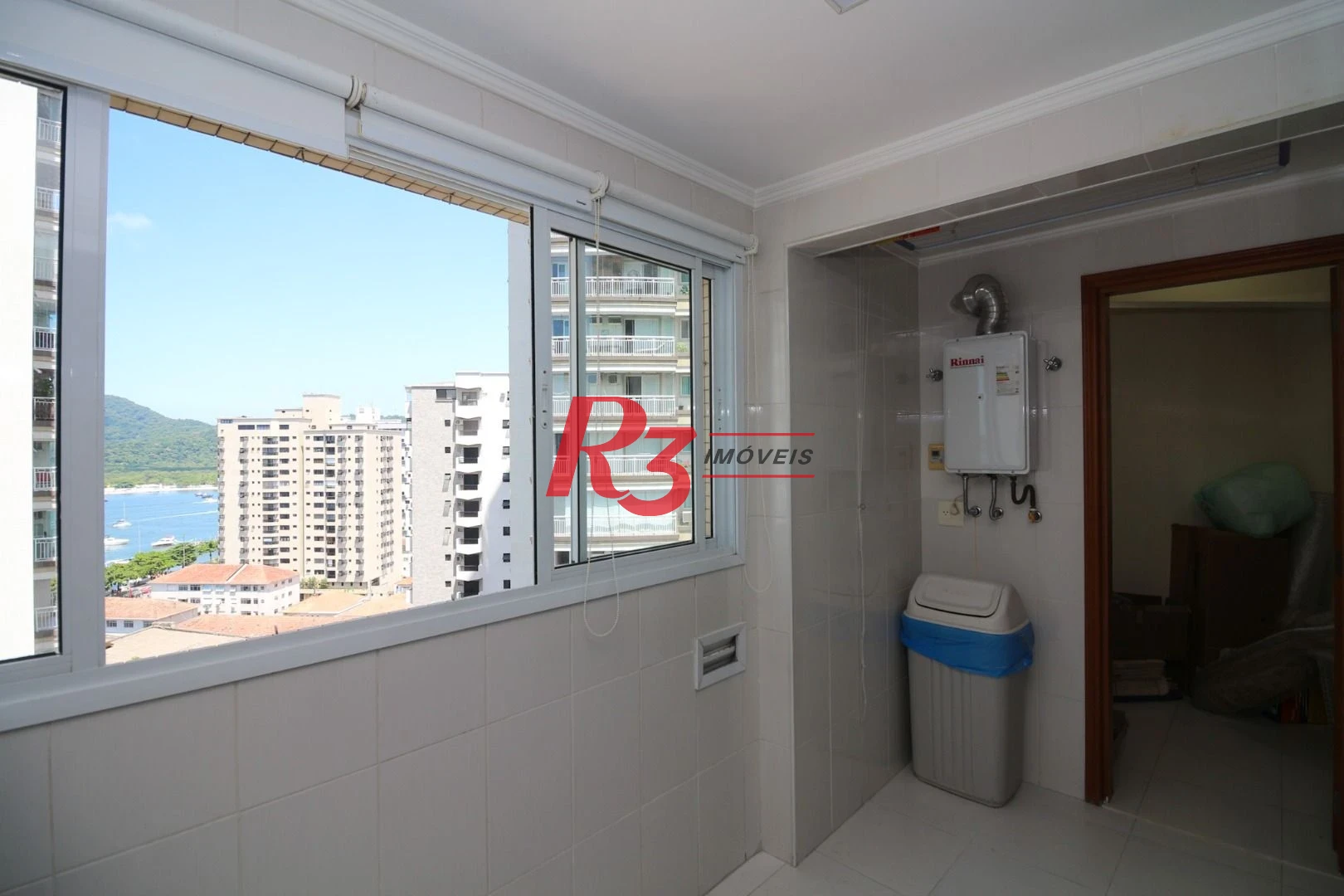 Apartamento com 3 dormitórios à venda, 199 m² por R$ 3.180.000,00 - Ponta da Praia - Santos/SP