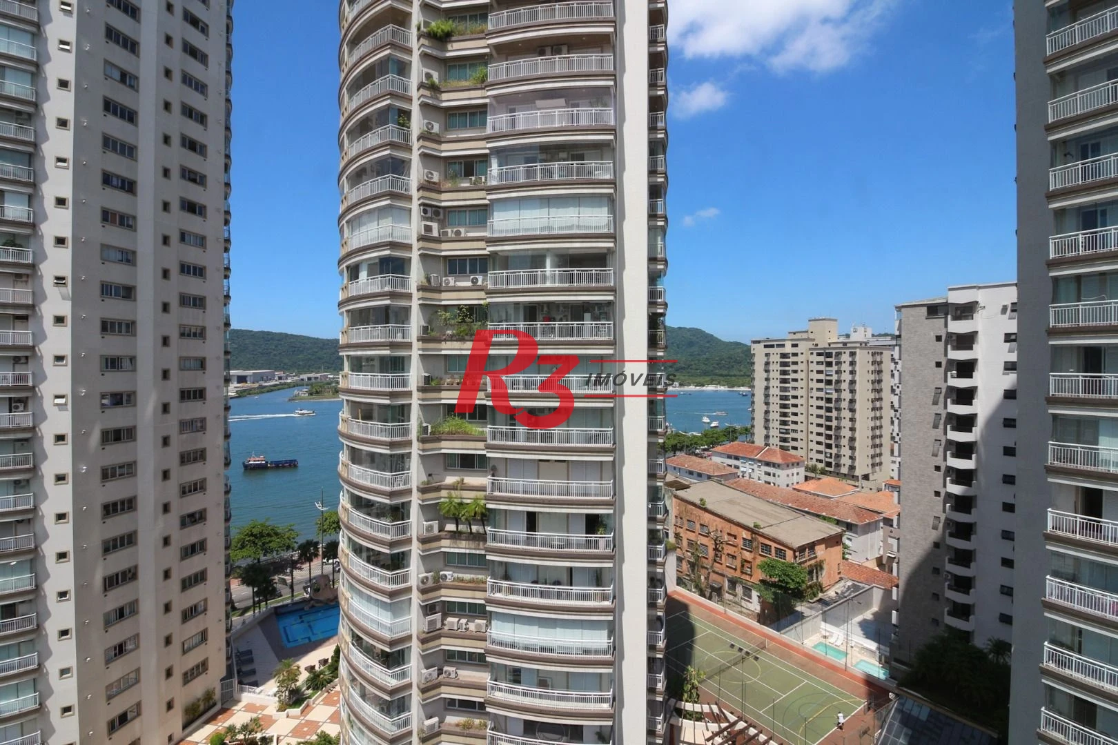 Apartamento com 3 dormitórios à venda, 199 m² por R$ 3.180.000,00 - Ponta da Praia - Santos/SP