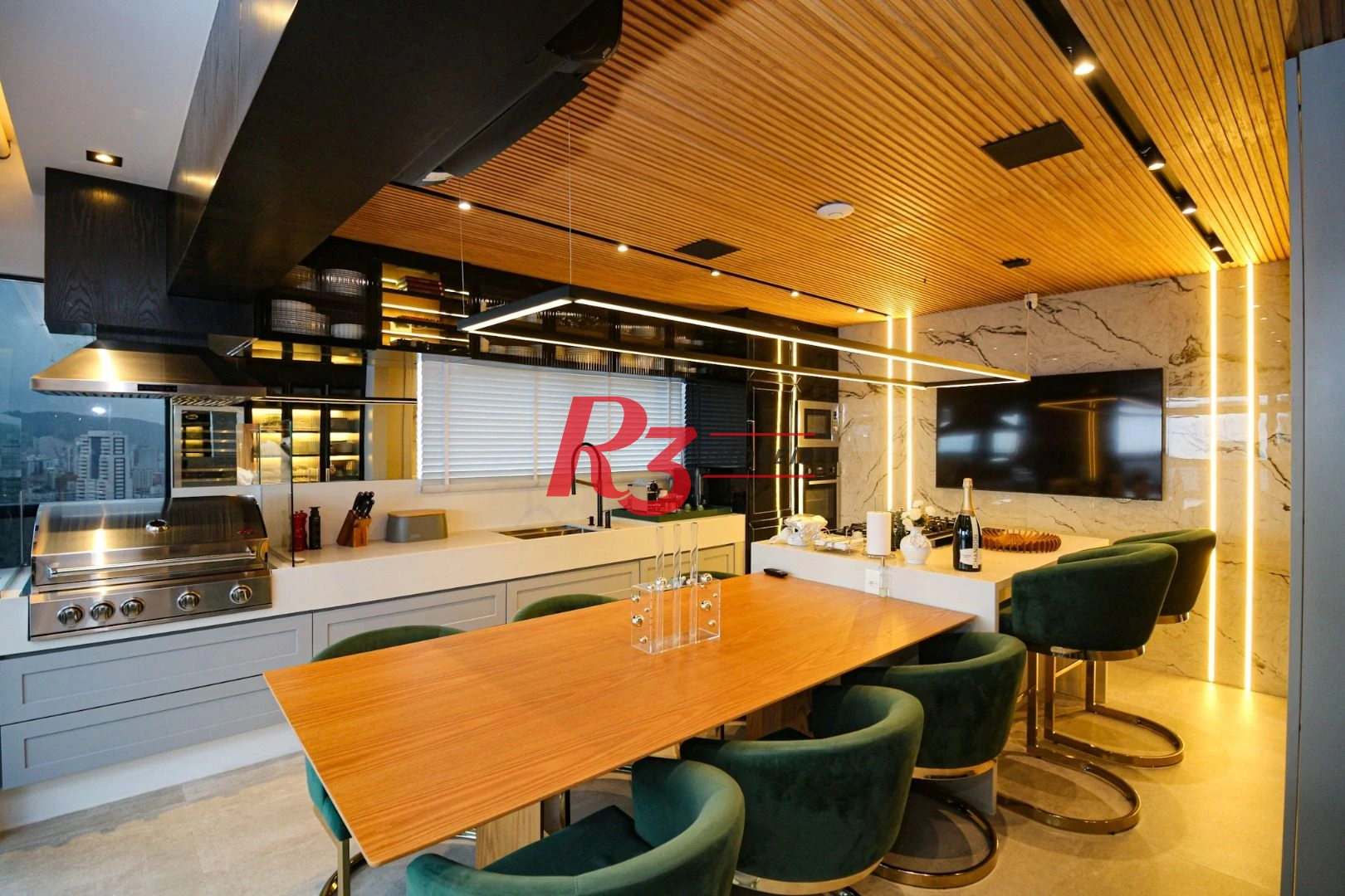 Cobertura com 2 suítes à venda, 148 m² por R$ 3.300.000 - Embaré - Santos/SP