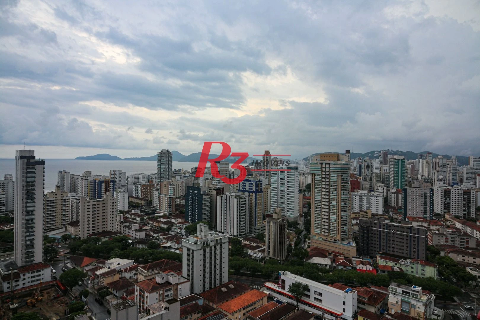 Cobertura com 2 suítes à venda, 148 m² por R$ 3.300.000 - Embaré - Santos/SP