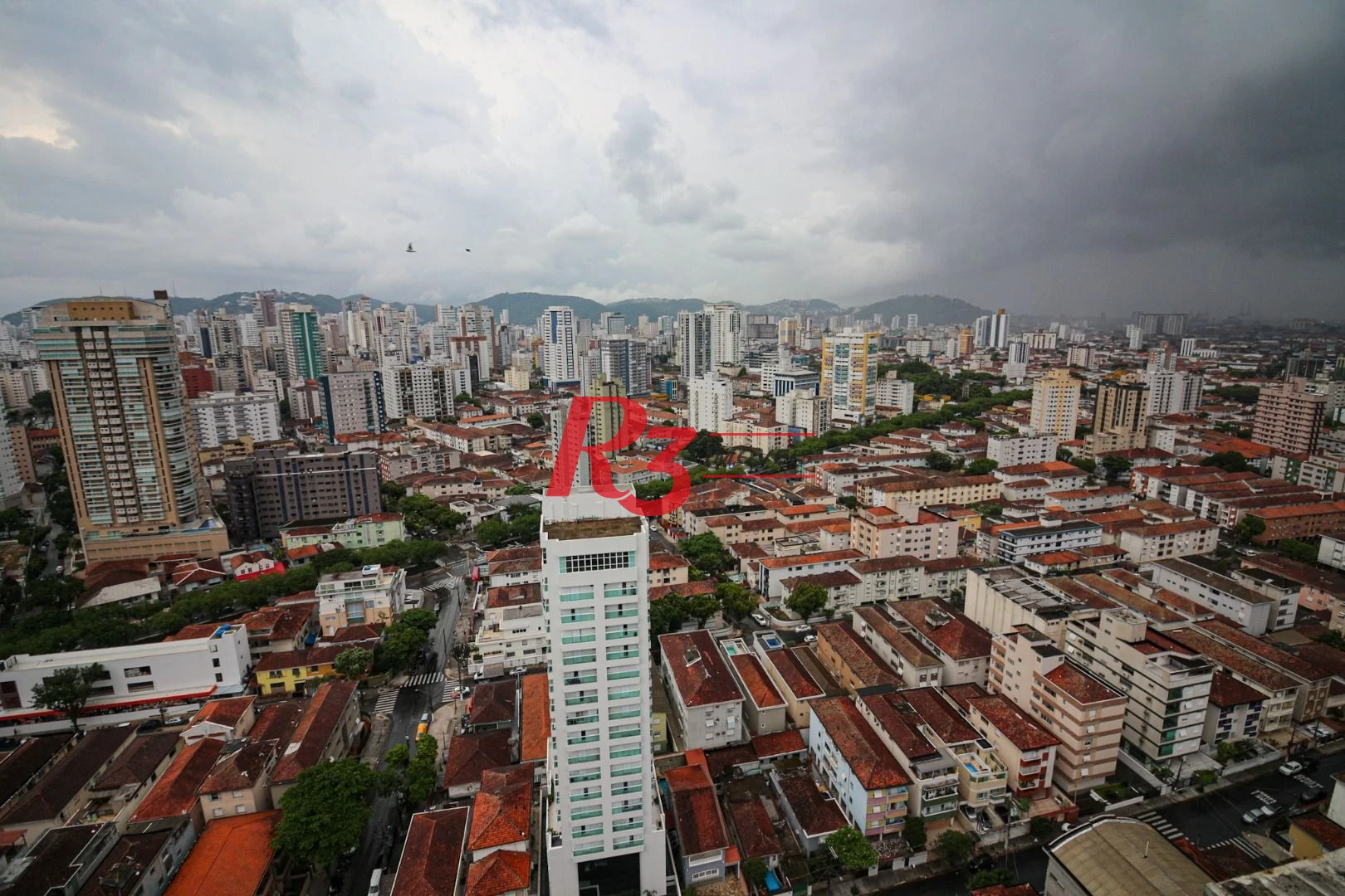 Cobertura com 2 suítes à venda, 148 m² por R$ 3.300.000 - Embaré - Santos/SP