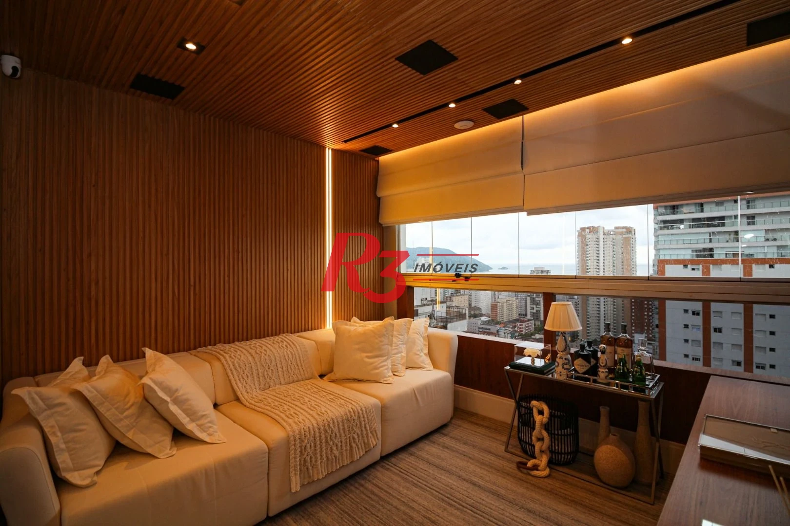 Cobertura com 2 suítes à venda, 148 m² por R$ 3.300.000 - Embaré - Santos/SP