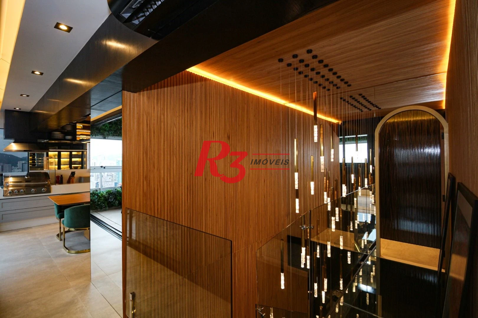 Cobertura com 2 suítes à venda, 148 m² por R$ 3.300.000 - Embaré - Santos/SP