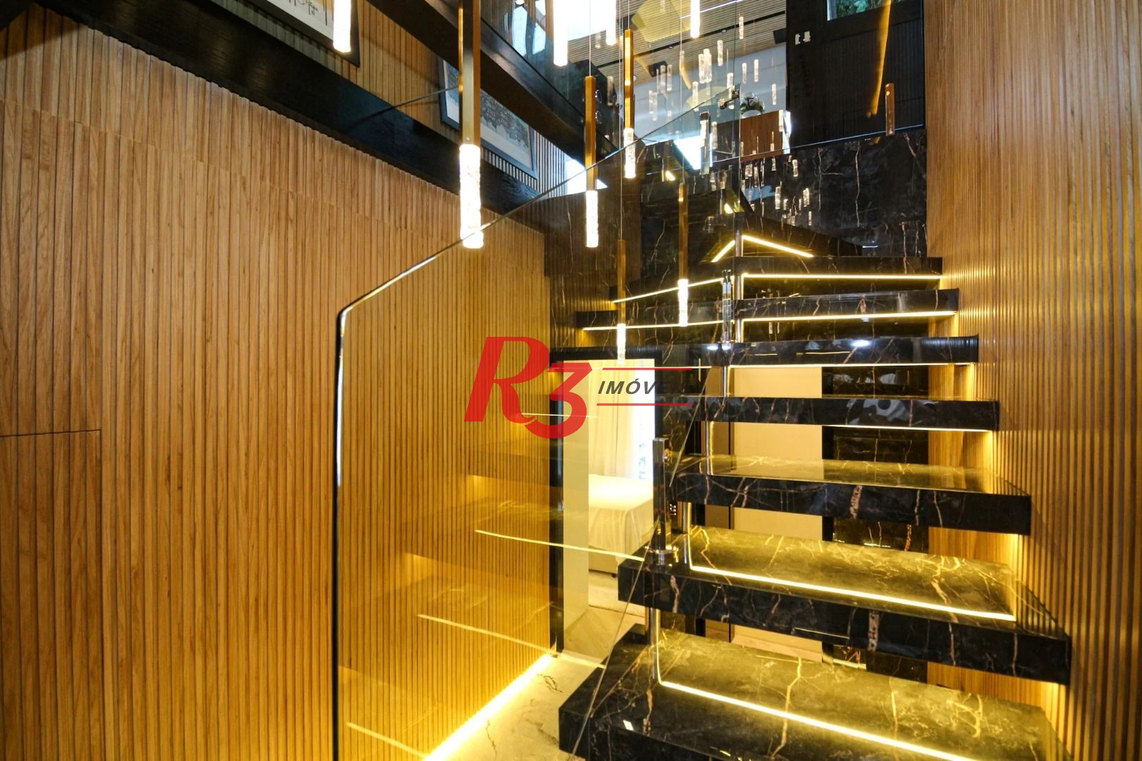 Cobertura com 2 suítes à venda, 148 m² por R$ 3.300.000 - Embaré - Santos/SP