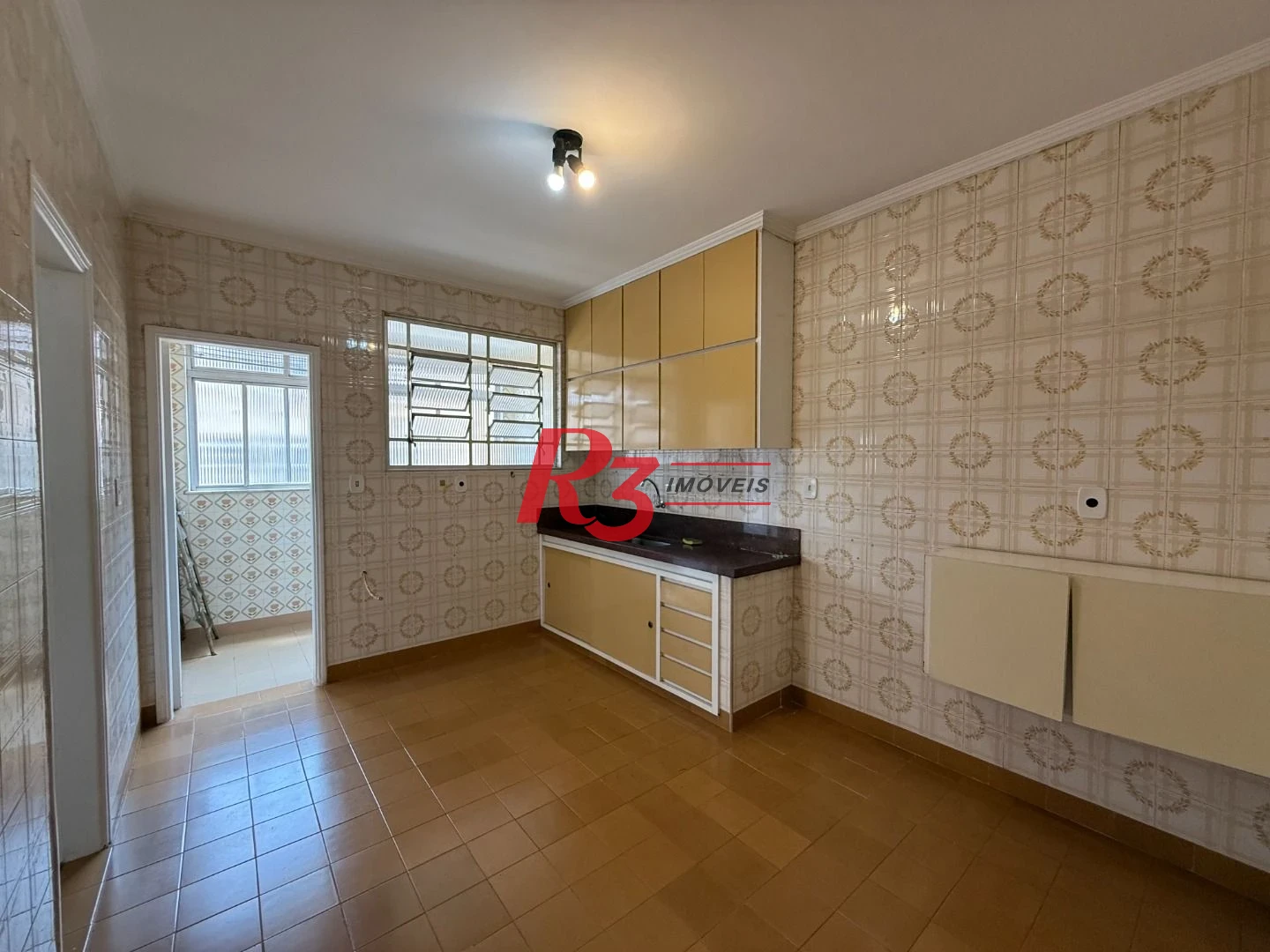 Apartamento com 1 dormitório à venda, 60 m² por R$ 380.000,00 - Gonzaga - Santos/SP
