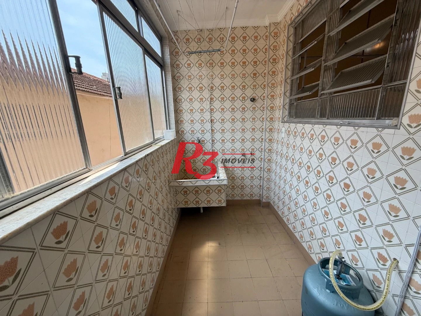 Apartamento com 1 dormitório à venda, 60 m² por R$ 380.000,00 - Gonzaga - Santos/SP