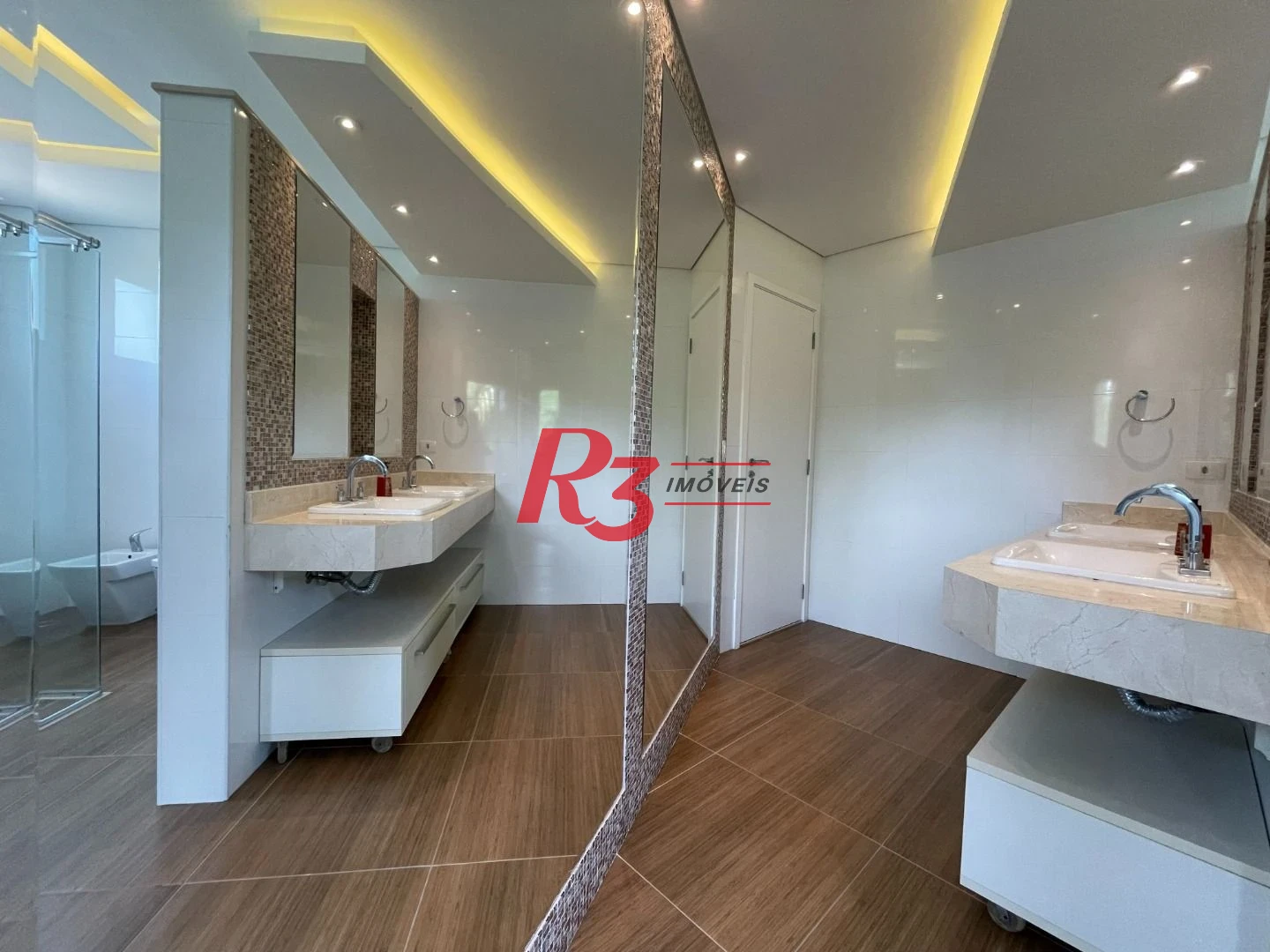 Casa à venda, 841 m² por R$ 13.900.000,00 - Acapulco - Guarujá/SP
