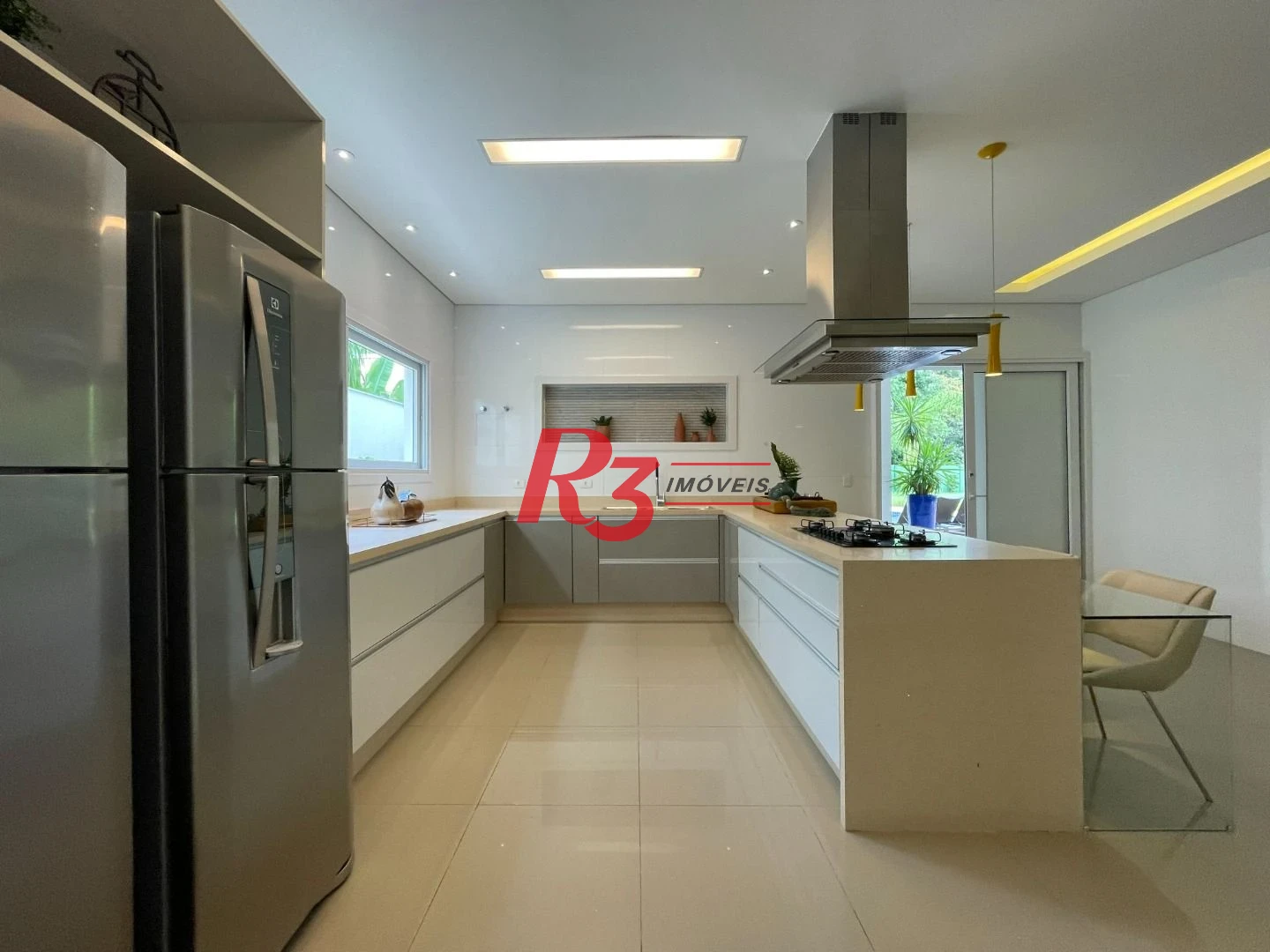 Casa à venda, 841 m² por R$ 13.900.000,00 - Acapulco - Guarujá/SP