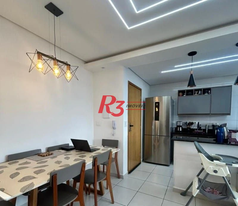 Apartamento com 2 dormitórios à venda, 60 m² por R$ 585.000,00 - Macuco - Santos/SP