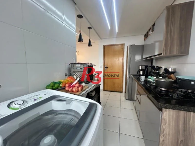 Apartamento com 2 dormitórios à venda, 60 m² por R$ 585.000,00 - Macuco - Santos/SP