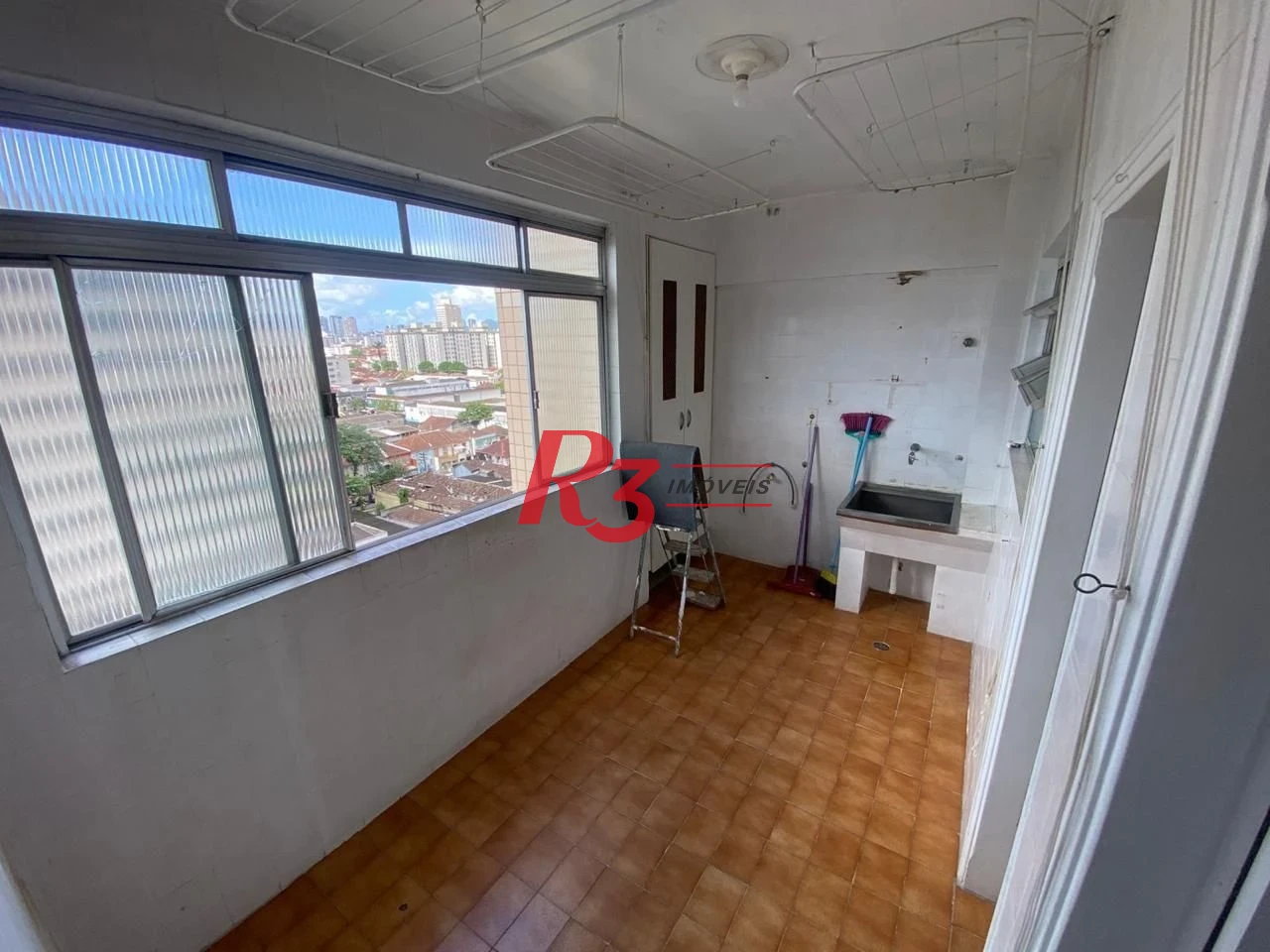 Apartamento com 2 dormitórios à venda, 107 m² por R$ 530.000,00 - Vila Mathias - Santos/SP