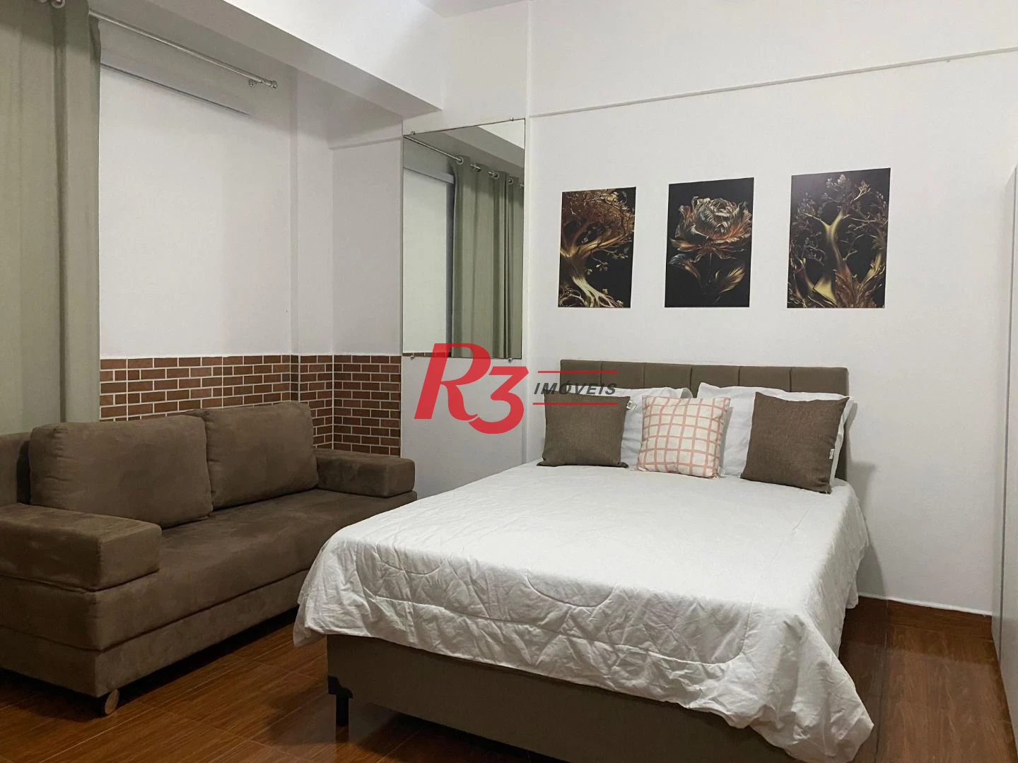 Kitnet com 1 dormitório, 31 m² - venda por R$ 320.000,00 ou aluguel por R$ 3.184,09/mês - Itararé - São Vicente/SP