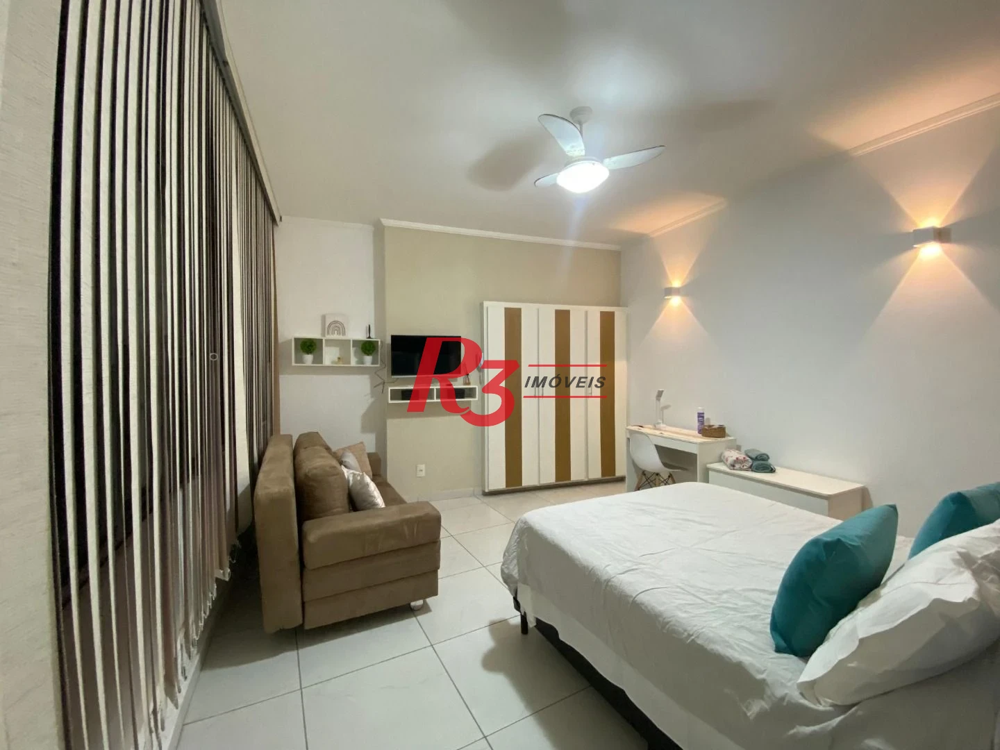 Kitnet com 1 dormitório, 29 m² - venda por R$ 320.000,00 ou aluguel por R$ 3.349,35/mês - Boa Vista - São Vicente/SP