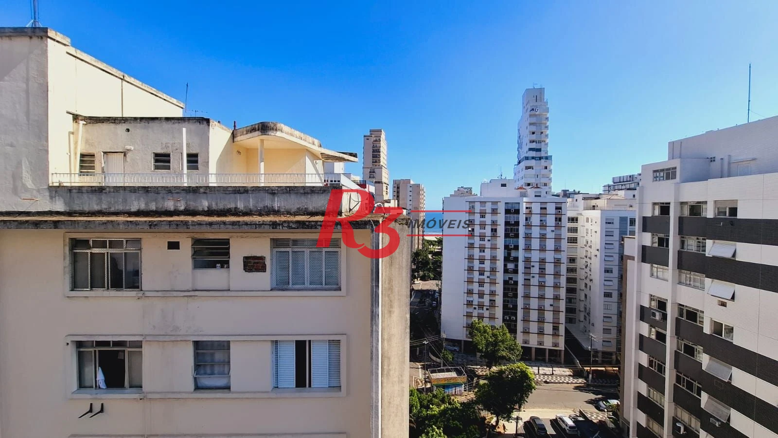Amplo apartamento à venda ou locação, com 131 m², 1 vaga, no Gonzaga, em Santos SP