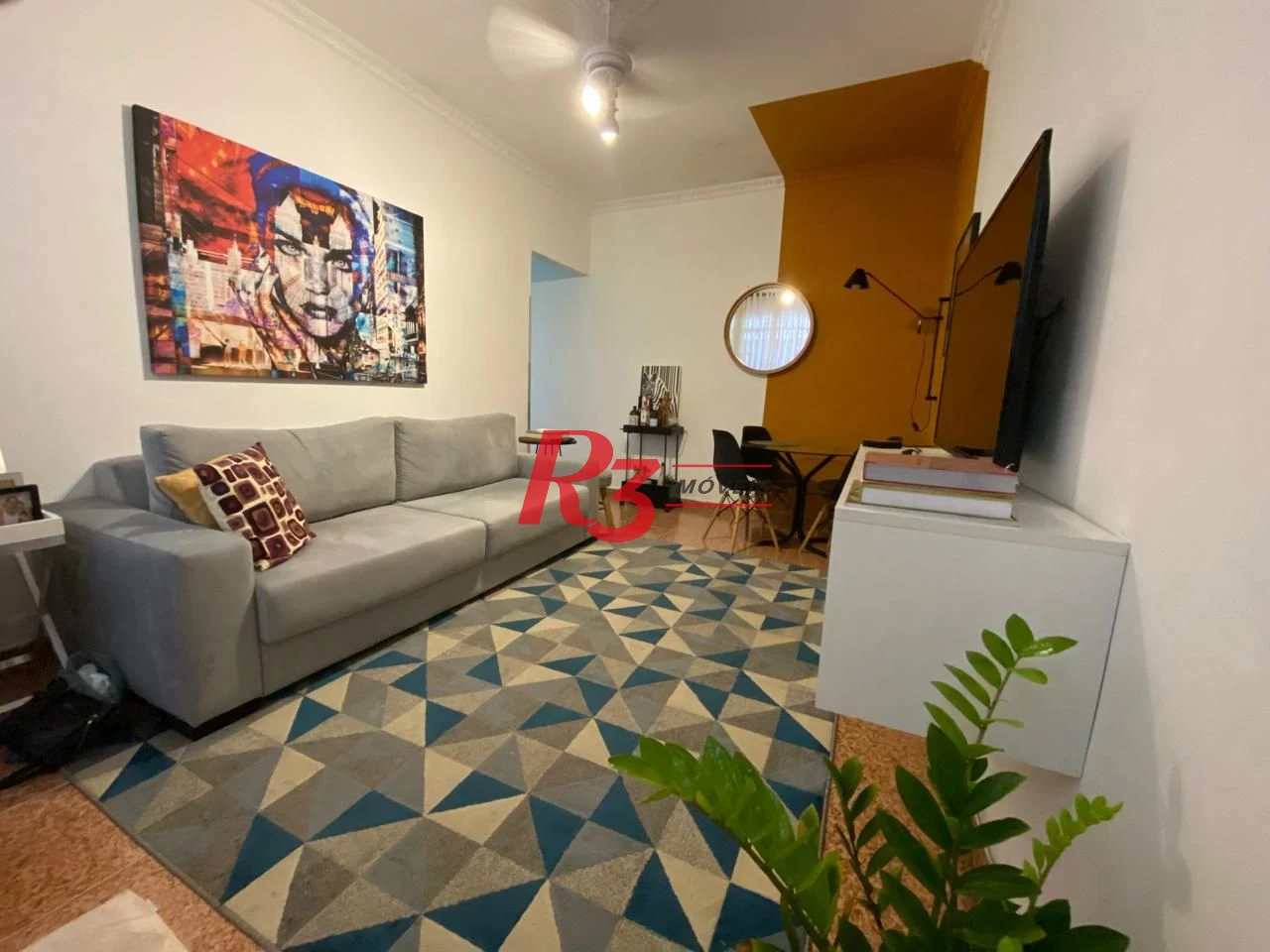 Apartamento com 2 dormitórios à venda, 70 m² por R$ 395.000,00 - Campo Grande - Santos/SP