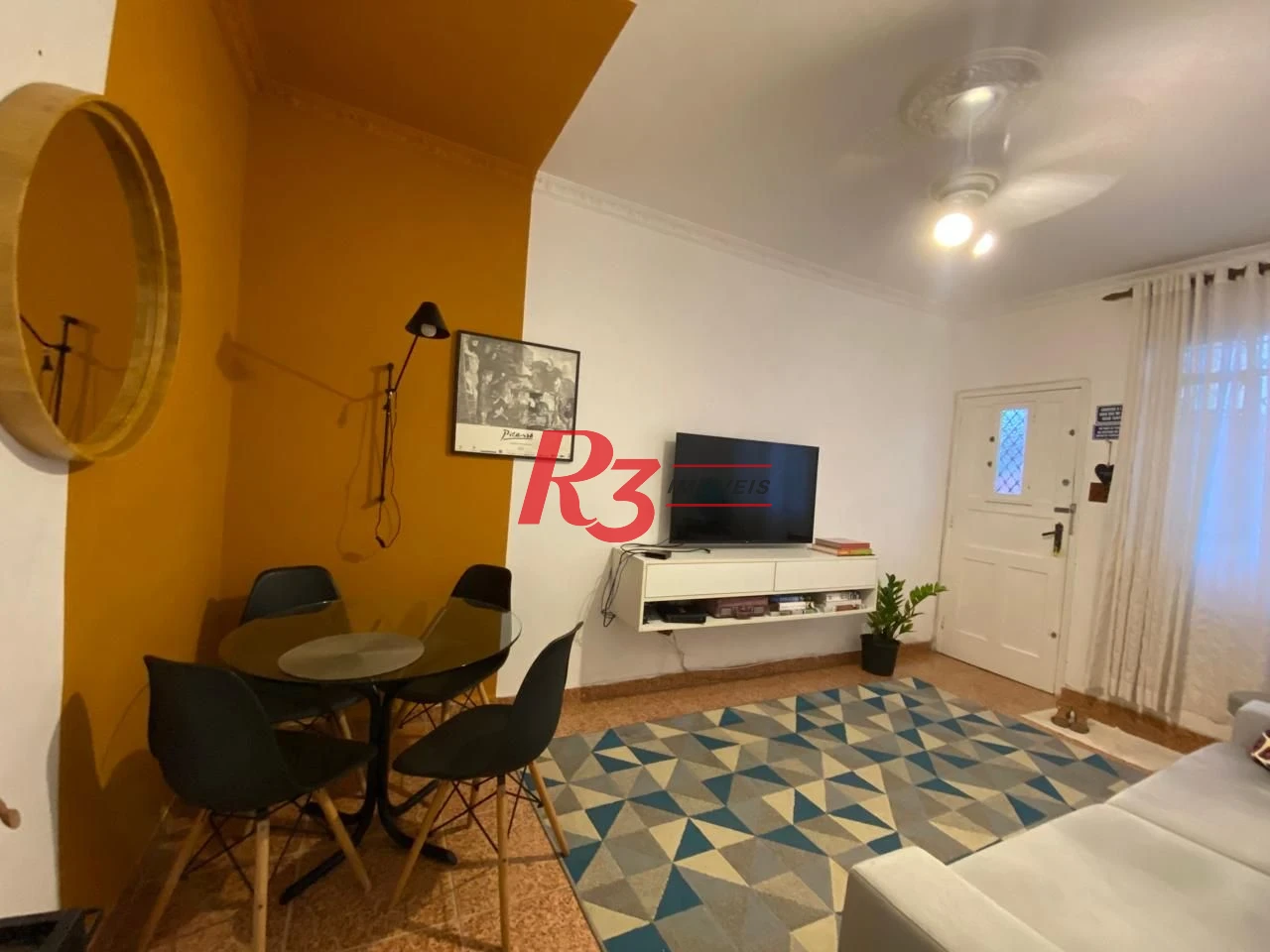 Apartamento com 2 dormitórios à venda, 70 m² por R$ 395.000,00 - Campo Grande - Santos/SP