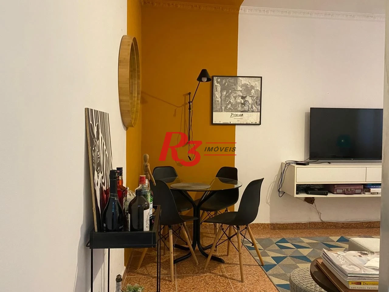 Apartamento com 2 dormitórios à venda, 70 m² por R$ 395.000,00 - Campo Grande - Santos/SP