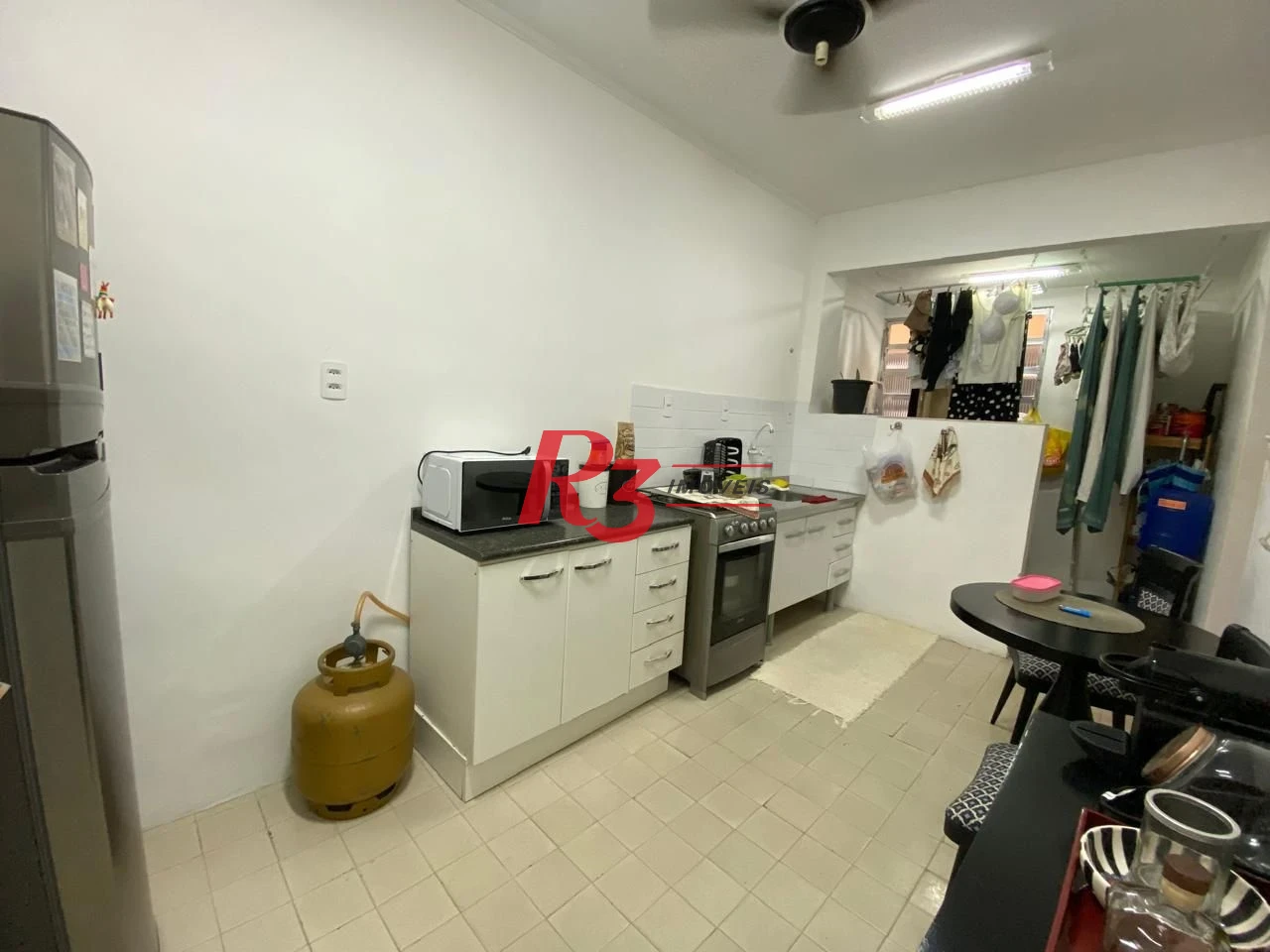 Apartamento com 2 dormitórios à venda, 70 m² por R$ 395.000,00 - Campo Grande - Santos/SP