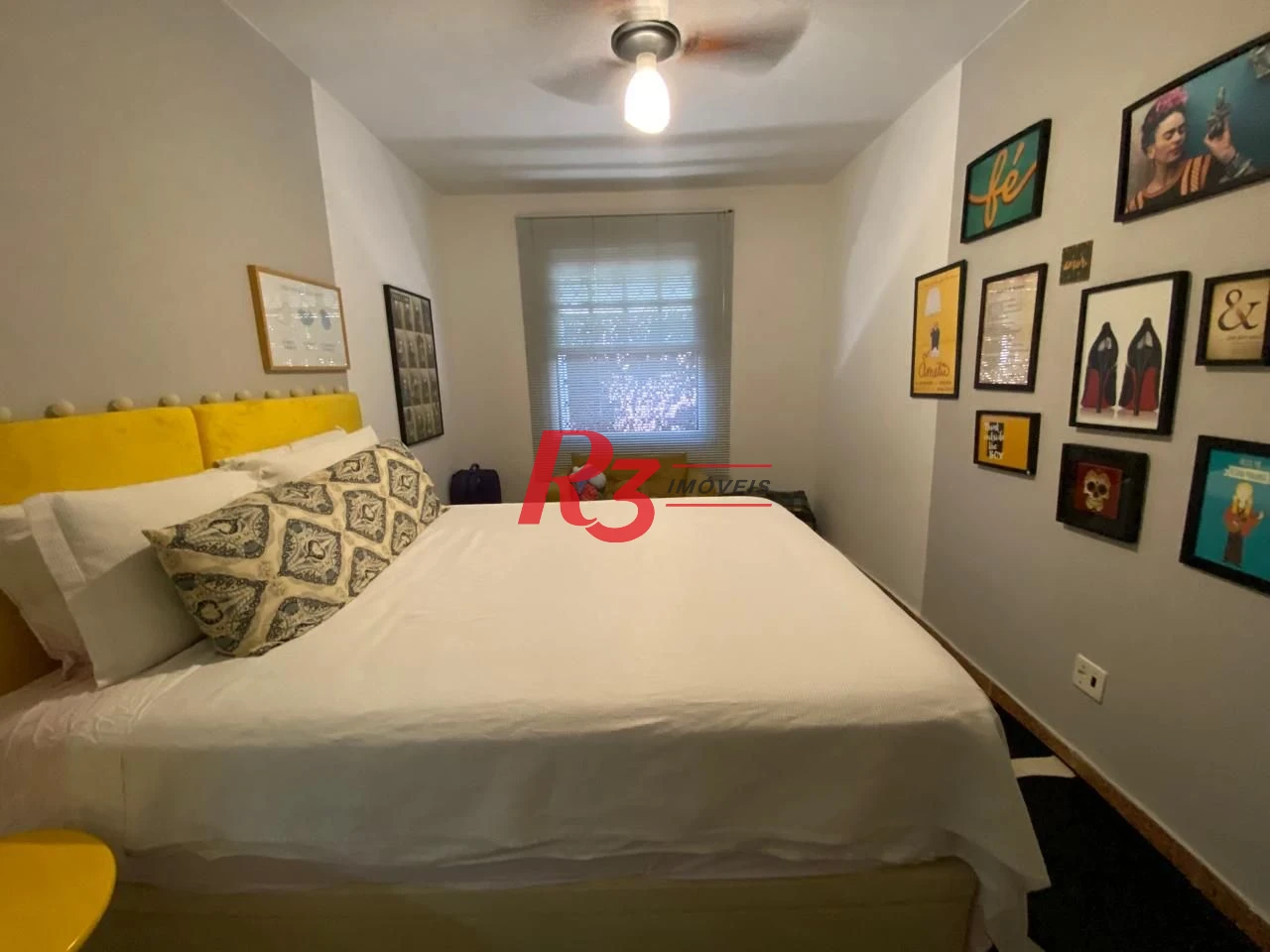 Apartamento com 2 dormitórios à venda, 70 m² por R$ 395.000,00 - Campo Grande - Santos/SP