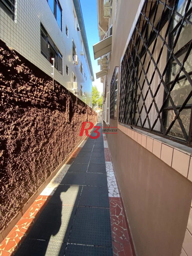 Apartamento com 2 dormitórios à venda, 70 m² por R$ 395.000,00 - Campo Grande - Santos/SP
