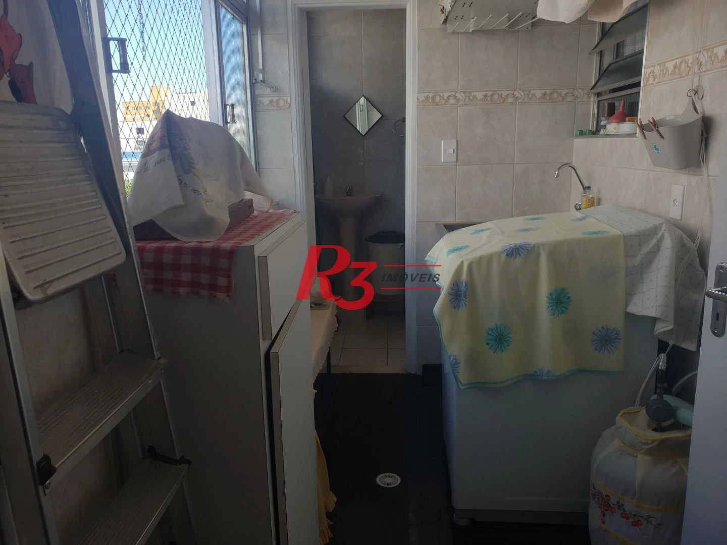 Apartamento à venda, 79 m² por R$ 450.000,00 - Encruzilhada - Santos/SP