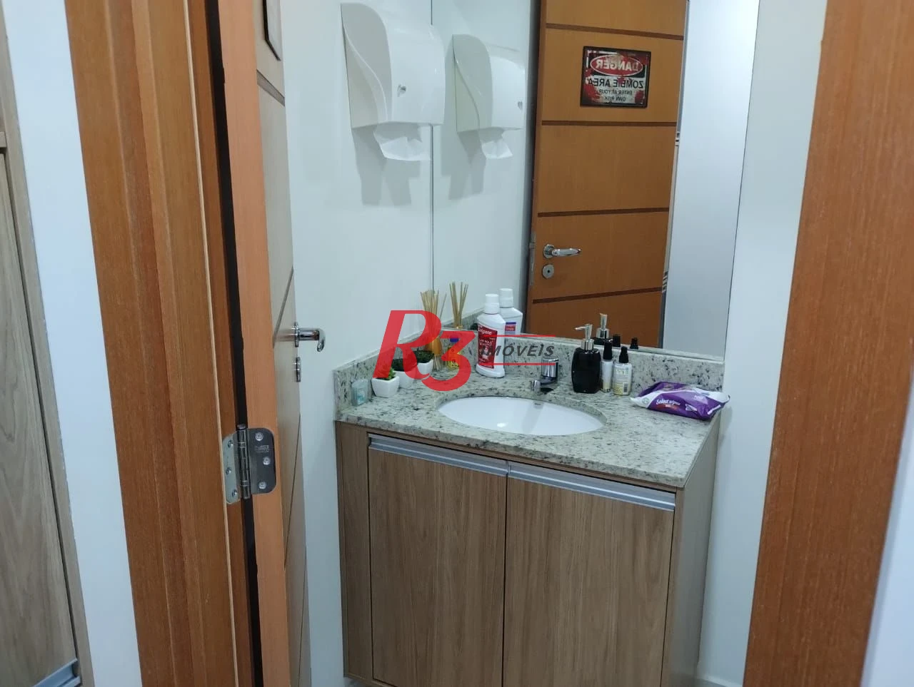 Sala à venda, 60 m² por R$ 480.000,00 - Centro - Santos/SP