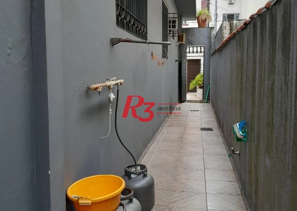Casa com 2 dormitórios à venda, 324 m² por R$ 1.400.000,00 - Embaré - Santos/SP