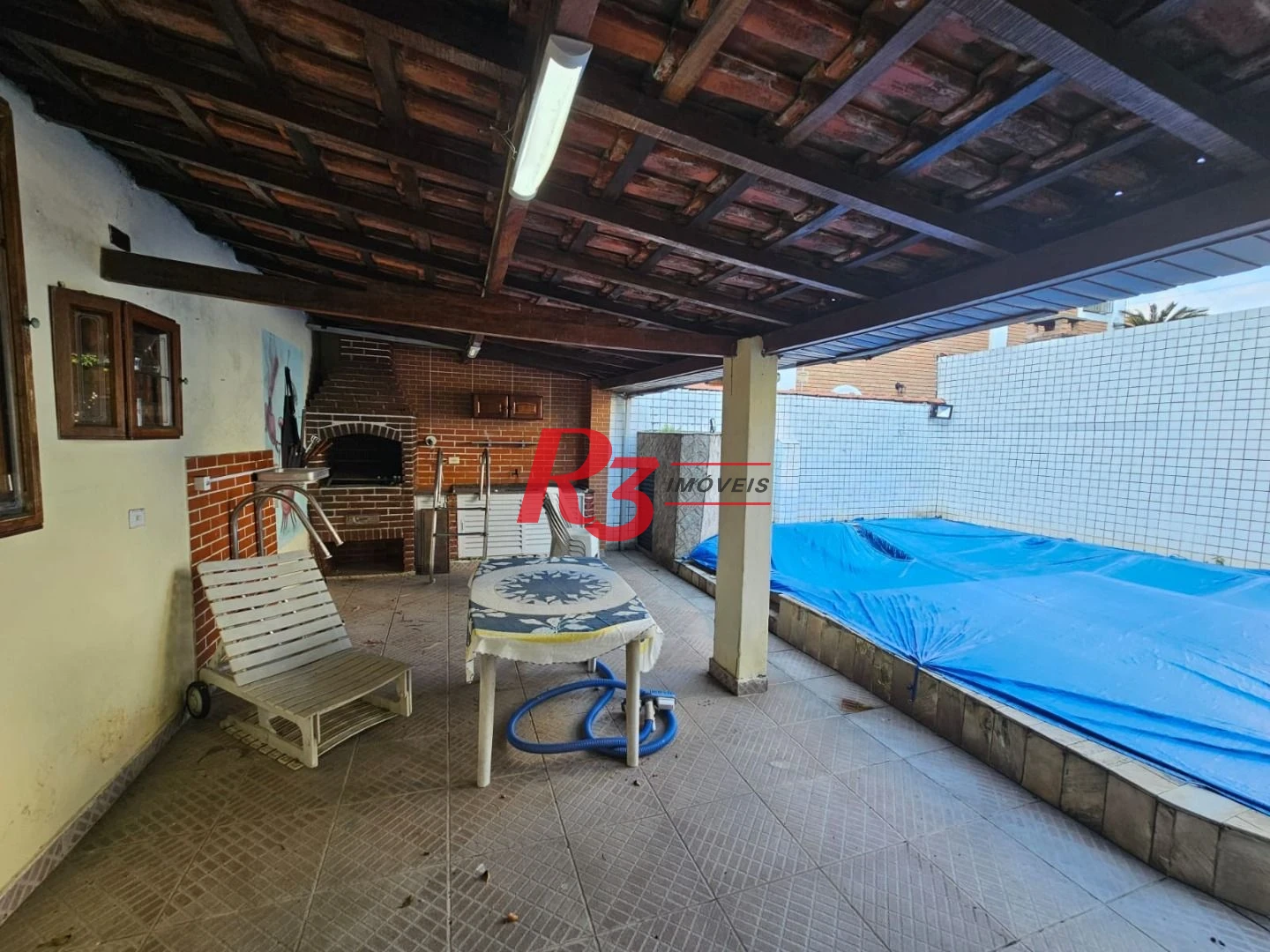 Casa com 2 dormitórios à venda, 324 m² por R$ 1.400.000,00 - Embaré - Santos/SP