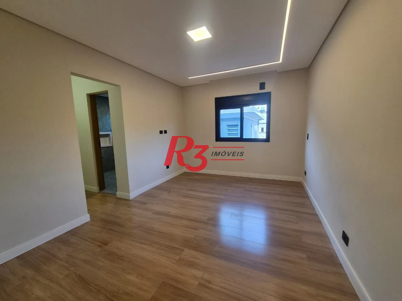 Casa com 3 dormitórios à venda, 260 m² por R$ 3.790.000,00 - Embaré - Santos/SP