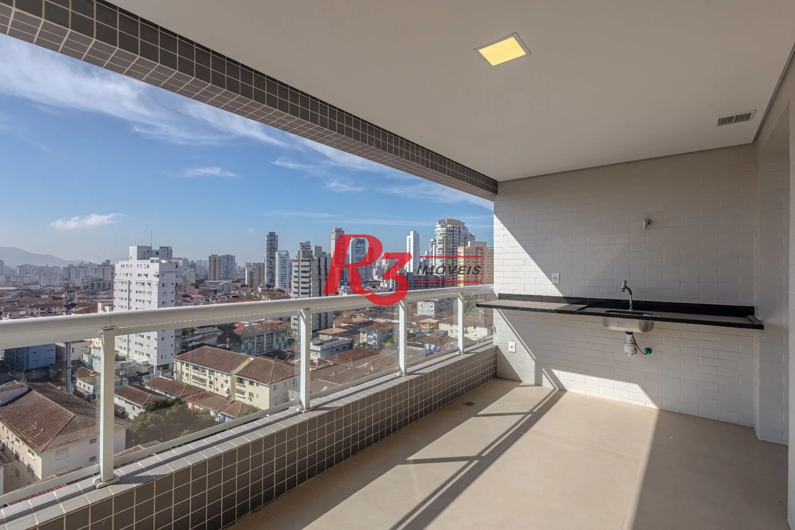 Apartamento com 2 dormitórios à venda, 81 m² por R$ 1.290.000,00 - Boqueirão - Santos/SP