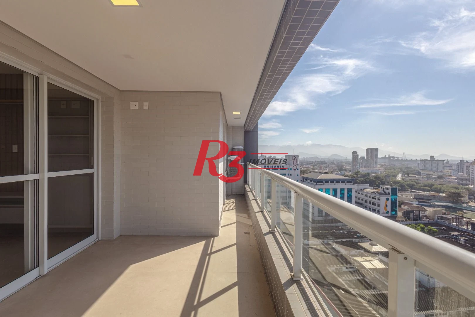 Apartamento com 2 dormitórios à venda, 81 m² por R$ 1.290.000,00 - Boqueirão - Santos/SP