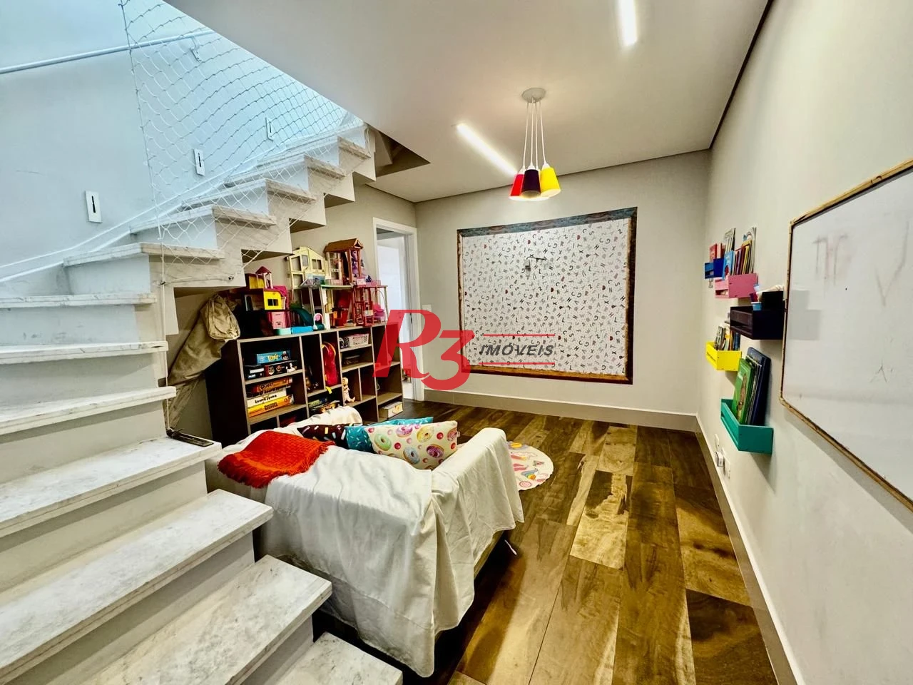 Cobertura com 3 dormitórios à venda, 289 m² por R$ 2.200.000,00 - Ponta da Praia - Santos/SP