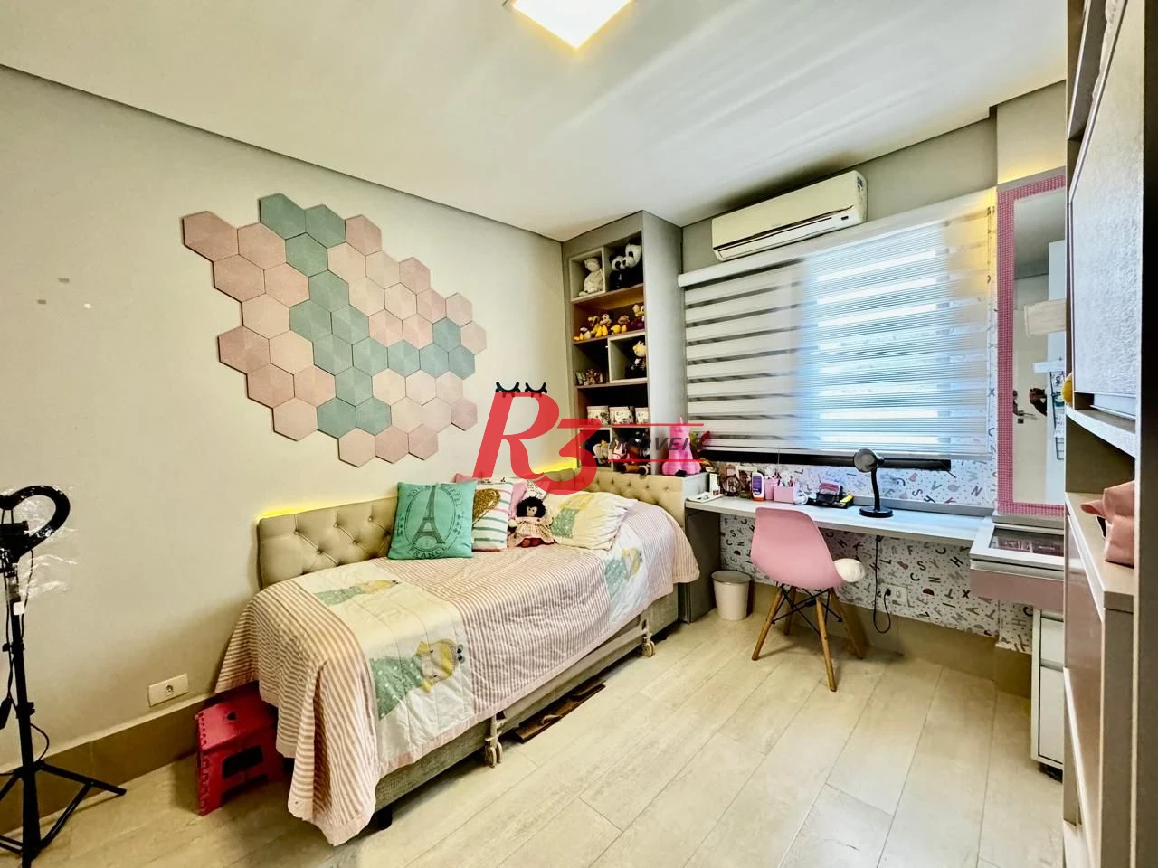 Cobertura com 3 dormitórios à venda, 289 m² por R$ 2.200.000,00 - Ponta da Praia - Santos/SP