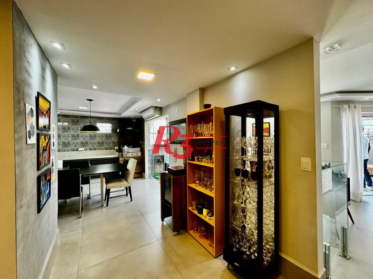 Cobertura com 3 dormitórios à venda, 289 m² por R$ 2.200.000,00 - Ponta da Praia - Santos/SP