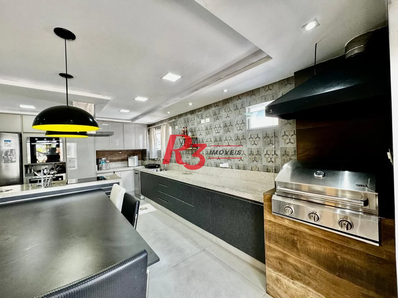 Cobertura com 3 dormitórios à venda, 289 m² por R$ 2.200.000,00 - Ponta da Praia - Santos/SP