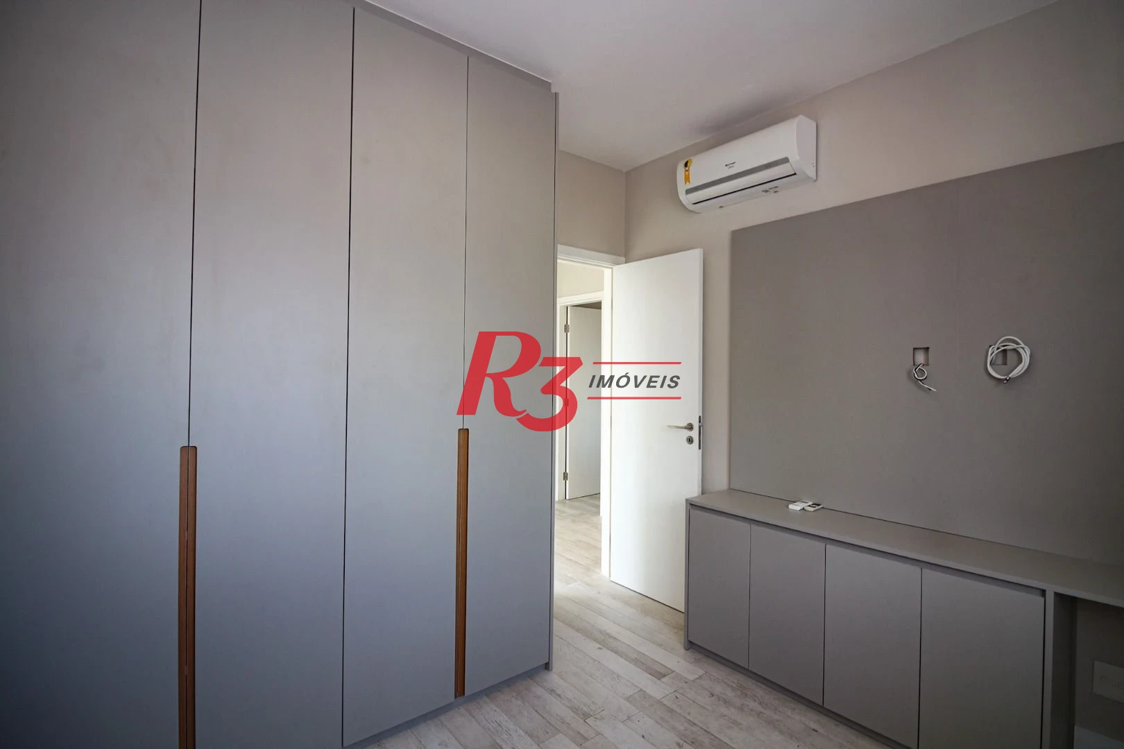Apartamento Duplex com 3 dormitórios, 217 m² - venda por R$ 3.800.000,00 ou aluguel por R$ 35.000,00/mês - Boqueirão - Santos/SP