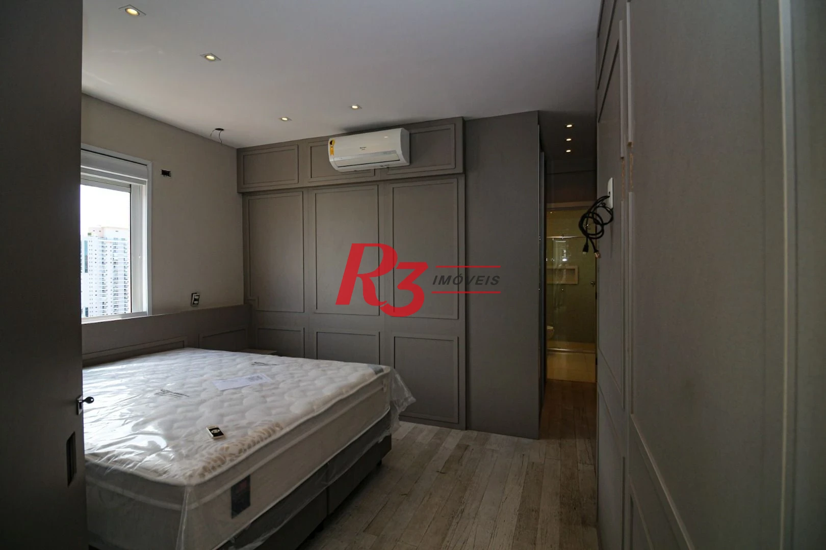 Apartamento Duplex com 3 dormitórios, 217 m² - venda por R$ 3.800.000,00 ou aluguel por R$ 35.000,00/mês - Boqueirão - Santos/SP