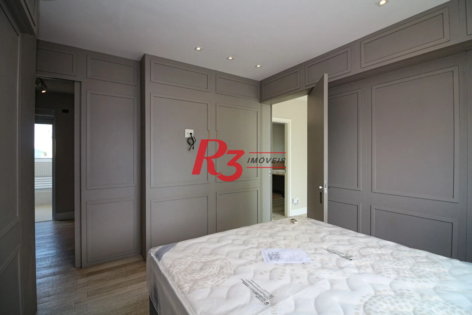 Apartamento Duplex com 3 dormitórios, 217 m² - venda por R$ 3.800.000,00 ou aluguel por R$ 35.000,00/mês - Boqueirão - Santos/SP