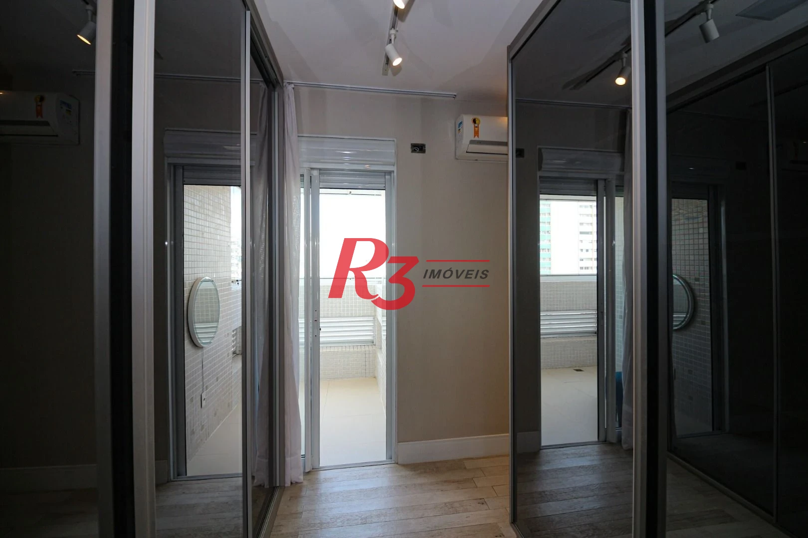 Apartamento Duplex com 3 dormitórios, 217 m² - venda por R$ 3.800.000,00 ou aluguel por R$ 35.000,00/mês - Boqueirão - Santos/SP