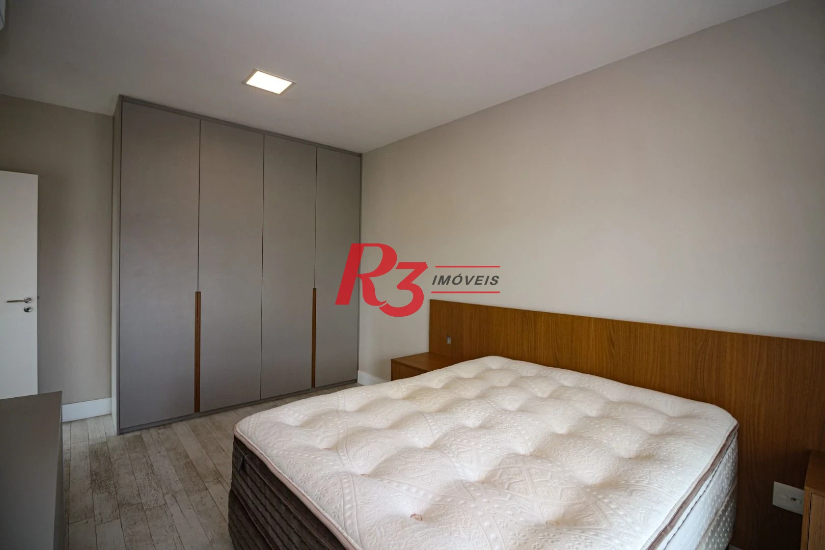 Apartamento Duplex com 3 dormitórios, 217 m² - venda por R$ 3.800.000,00 ou aluguel por R$ 35.000,00/mês - Boqueirão - Santos/SP