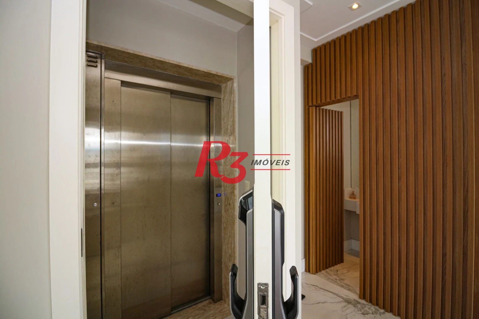 Apartamento Duplex com 3 dormitórios, 217 m² - venda por R$ 3.800.000,00 ou aluguel por R$ 35.000,00/mês - Boqueirão - Santos/SP