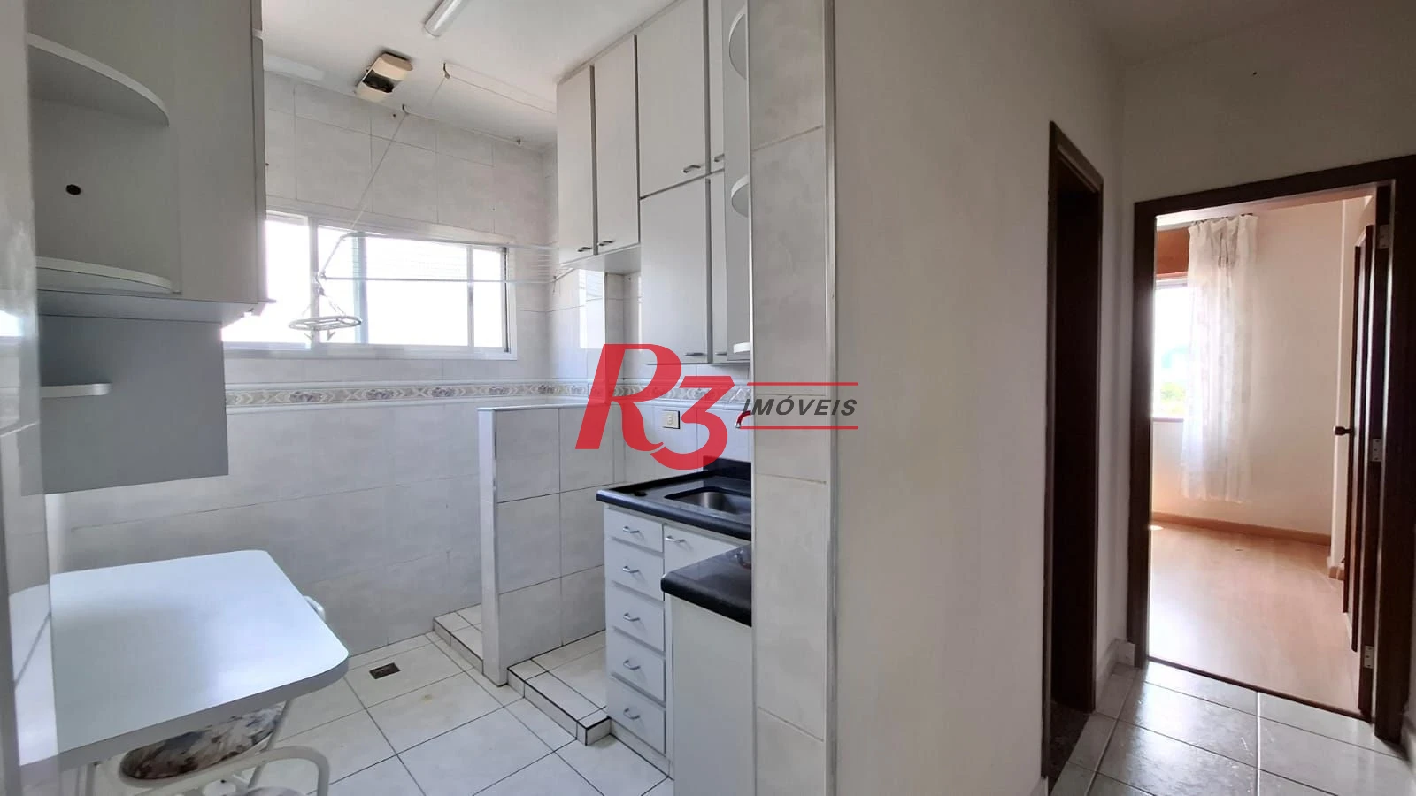 Apartamento a venda, com 1 quarto,, 1 vaga, no Gonzaga.