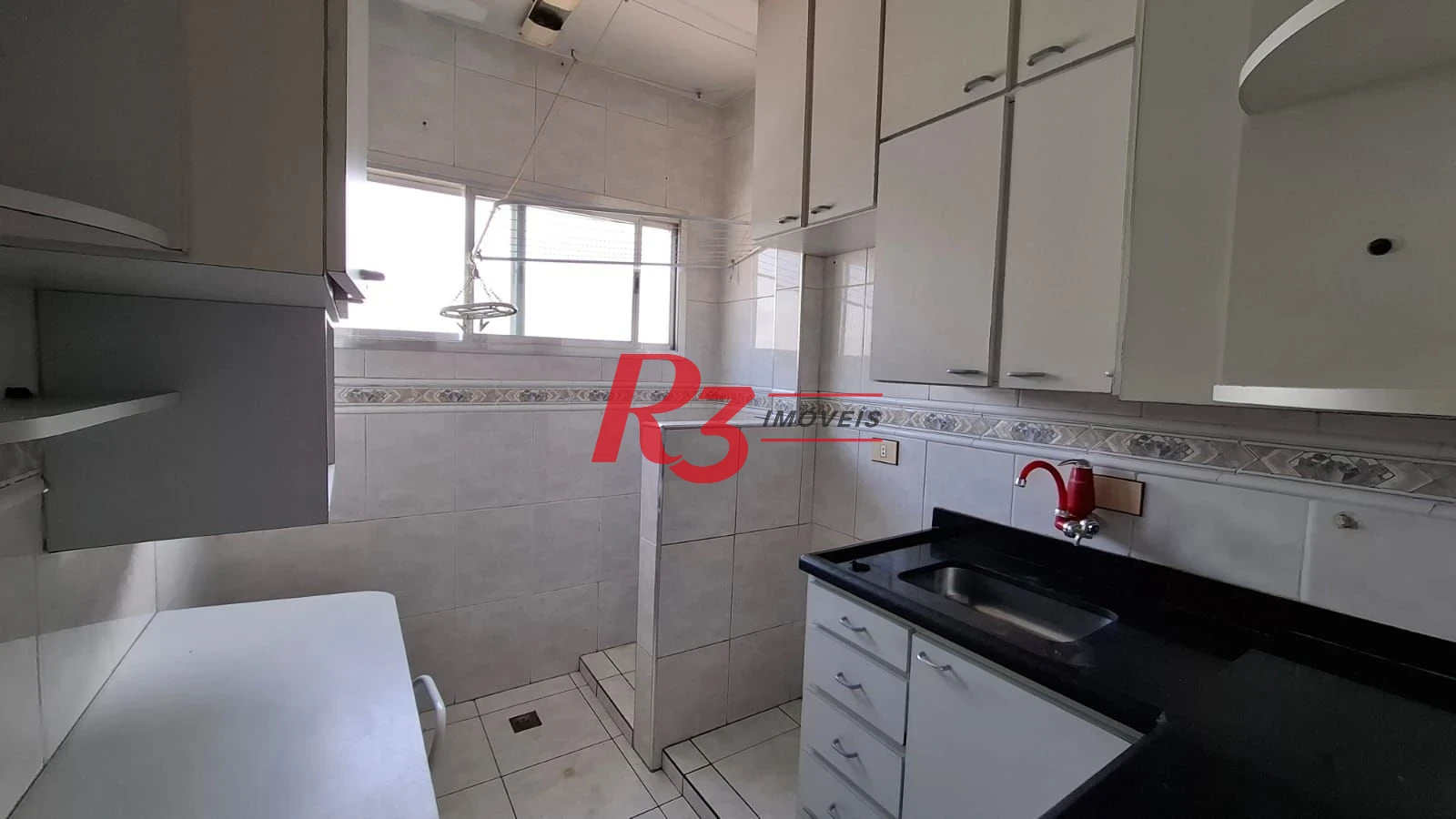 Apartamento a venda, com 1 quarto,, 1 vaga, no Gonzaga.
