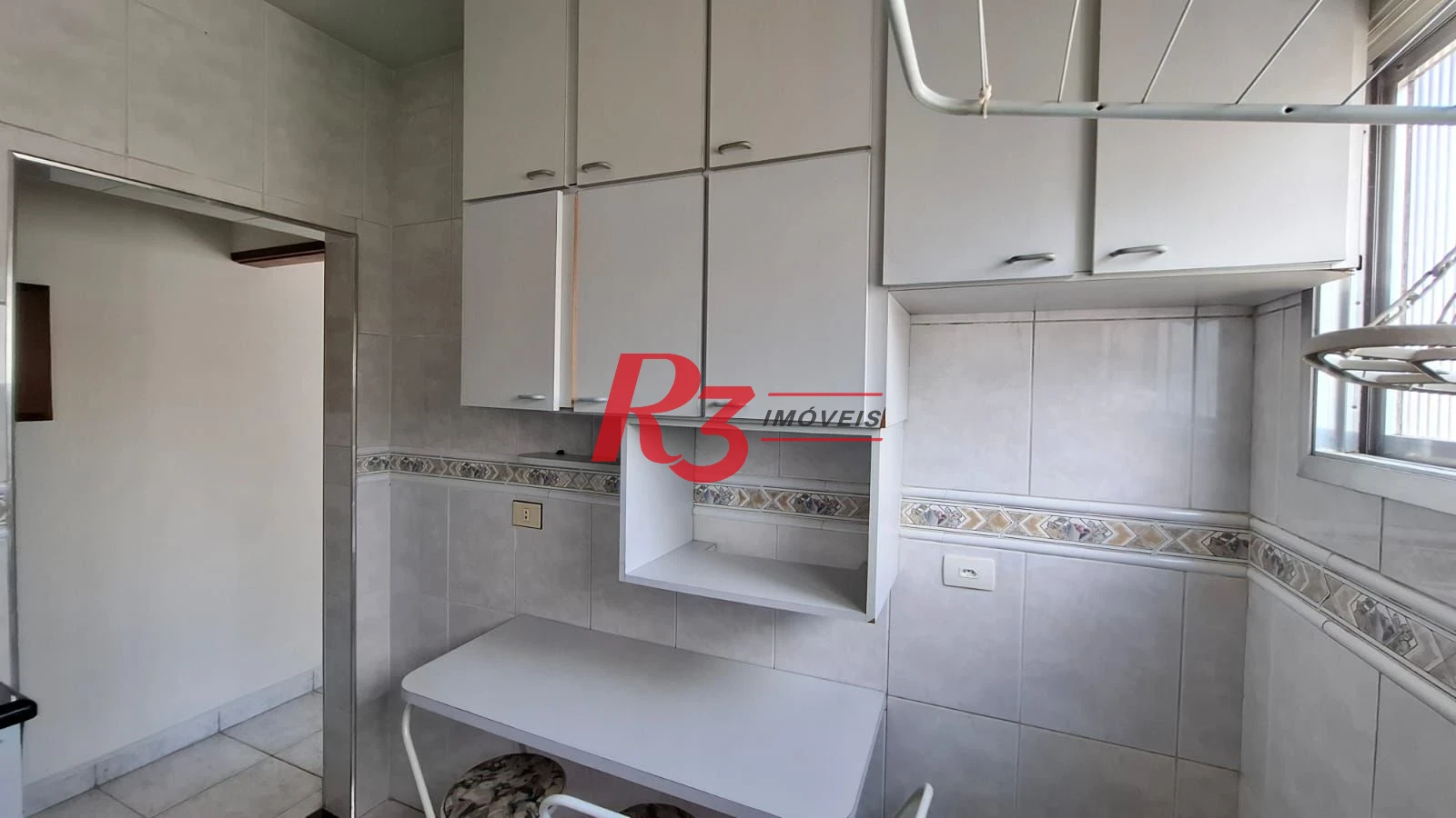 Apartamento a venda, com 1 quarto,, 1 vaga, no Gonzaga.