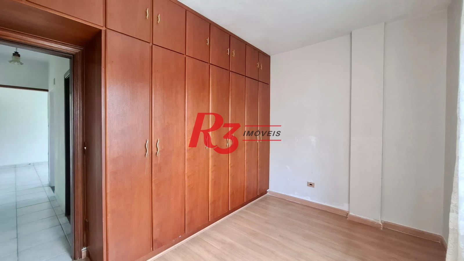 Apartamento a venda, com 1 quarto,, 1 vaga, no Gonzaga.