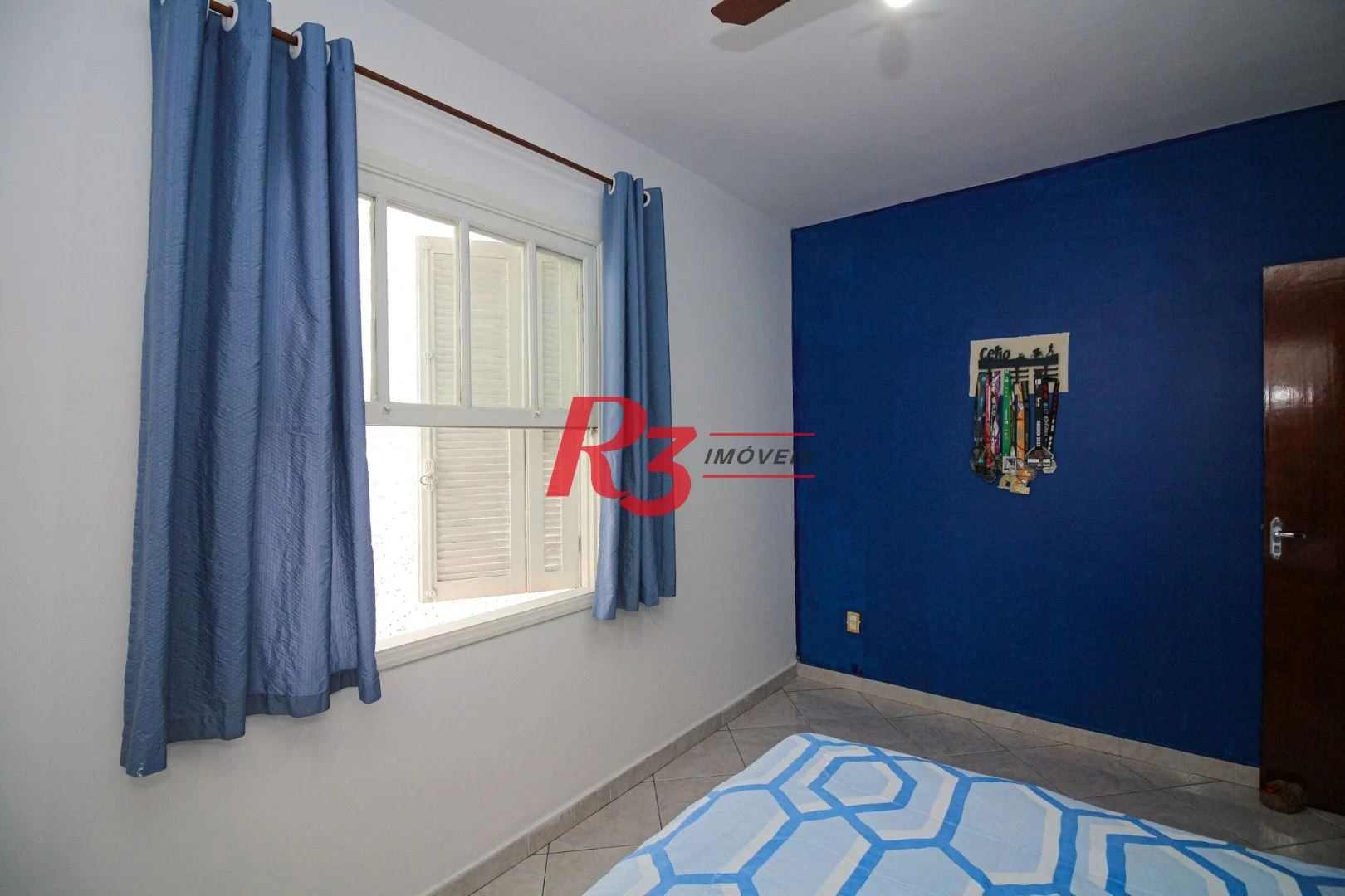 Apartamento com 2 dormitórios à venda, 63 m² por R$ 359.000,00 - Aparecida - Santos/SP