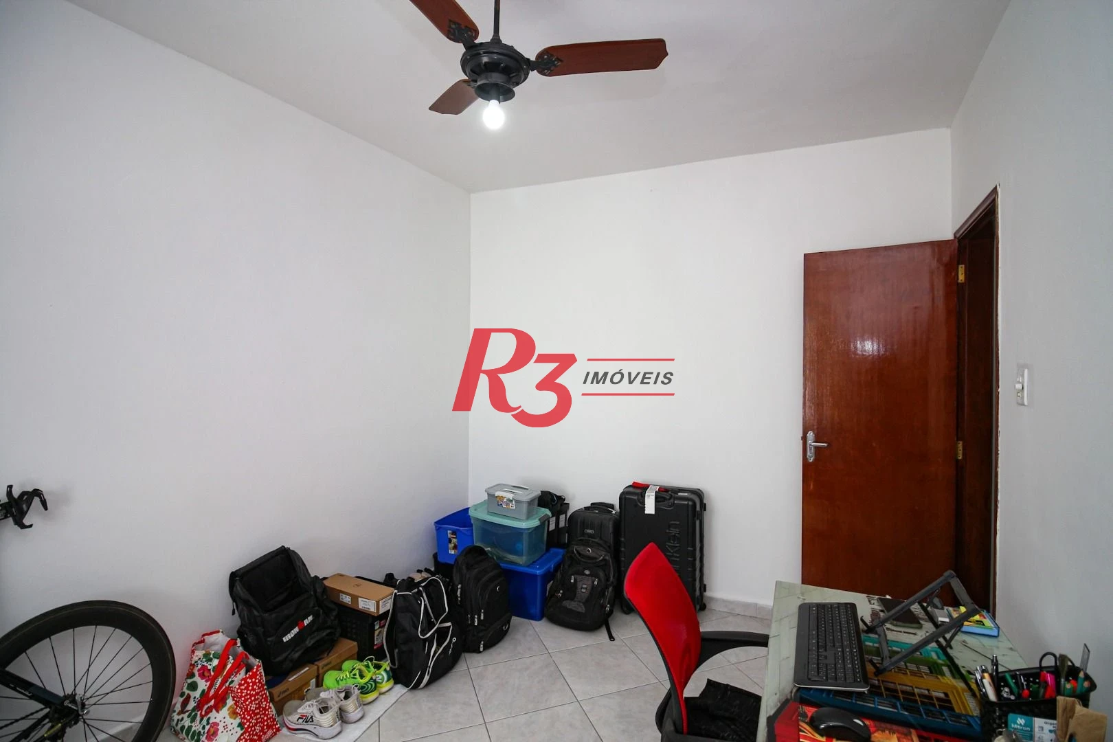 Apartamento com 2 dormitórios à venda, 63 m² por R$ 359.000,00 - Aparecida - Santos/SP