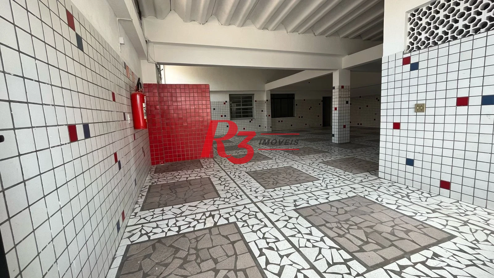 Loja para locação, 143 m², Centro de Santos SP