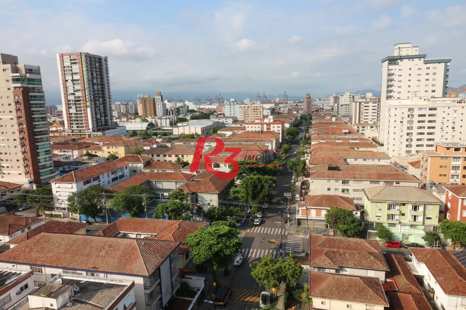 Apartamento com 3 dormitórios à venda, 136 m² por R$ 2.150.000,00 - Aparecida - Santos/SP