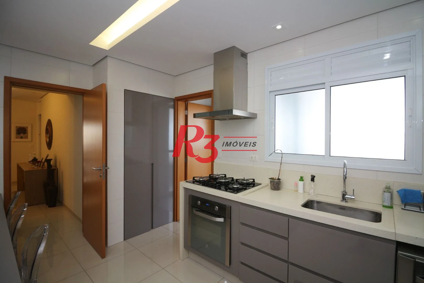 Apartamento com 3 dormitórios à venda, 136 m² por R$ 2.150.000,00 - Aparecida - Santos/SP